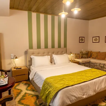 Plastira Gæstehus 3*